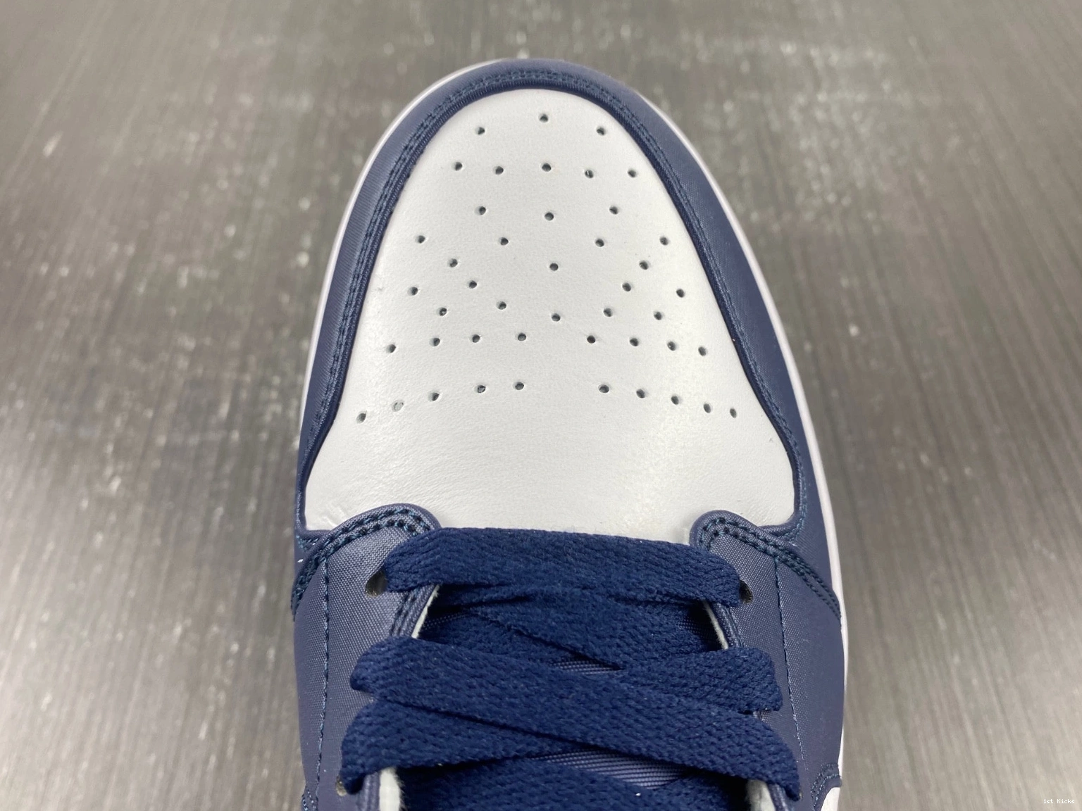 Jordan 1 USA Mid - 852542-104 SE 0518